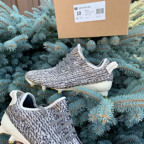 turtle dove cleats